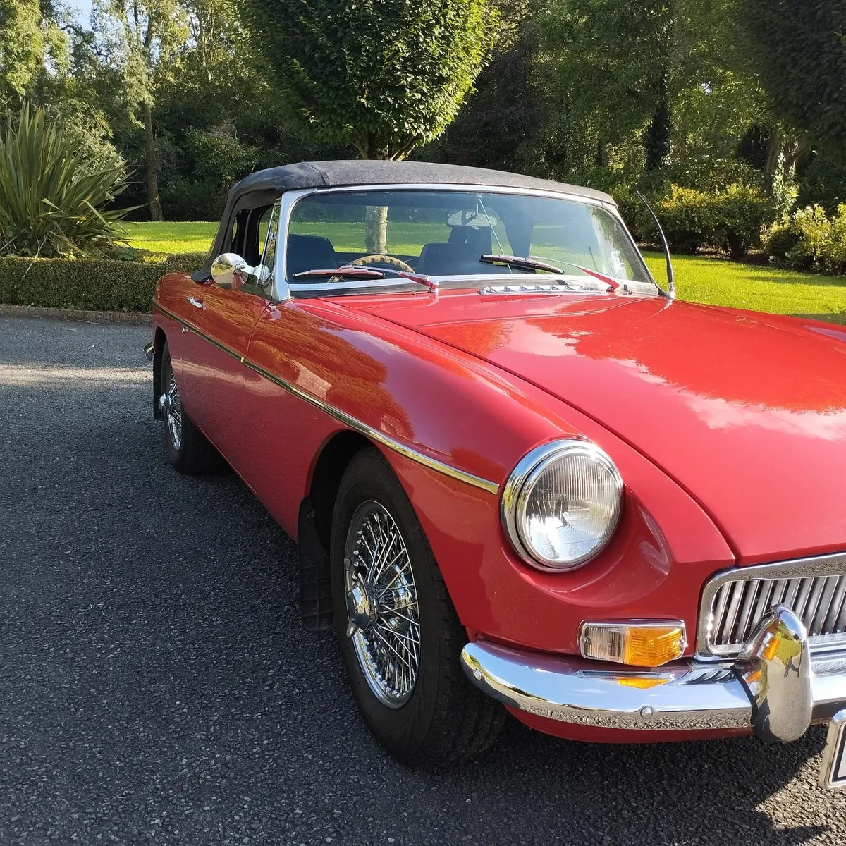 MG MGB 1970 - Image 2