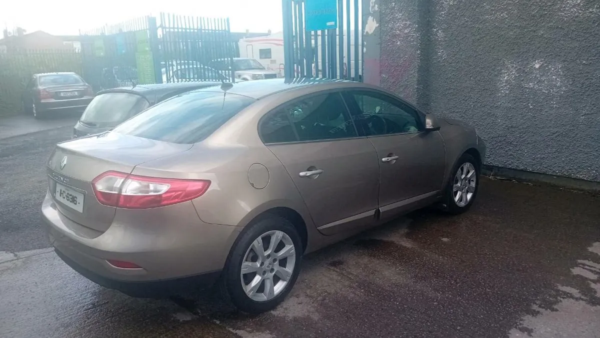 RENAULT FLUENCE - Image 1