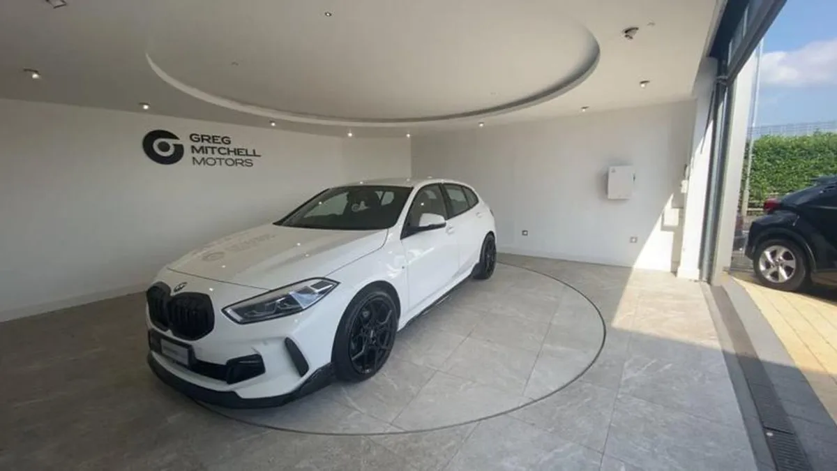 BMW 1 Series 116d M Sport 5dr Step Auto - Image 3