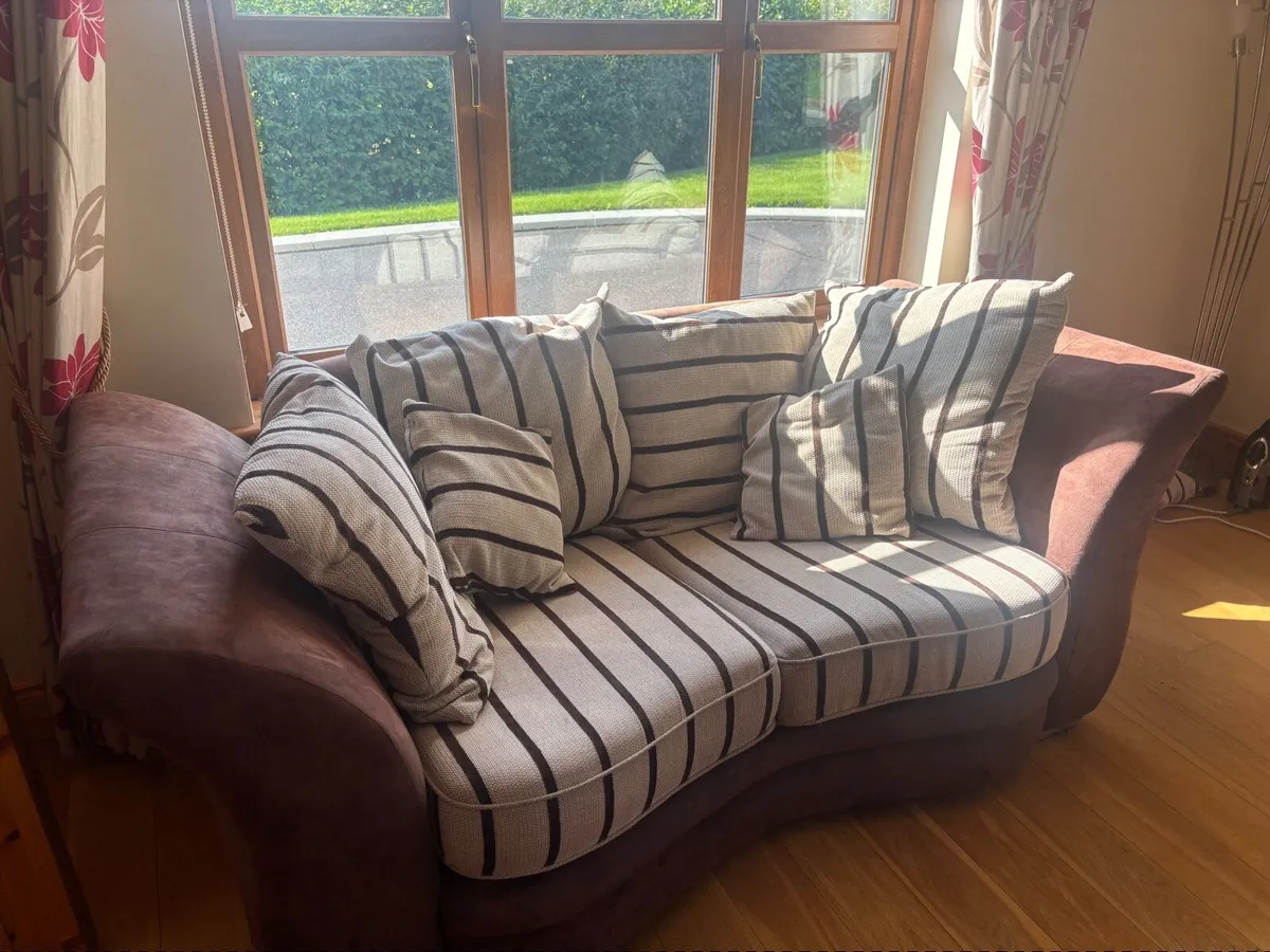 Living Room Furniture - Image 4