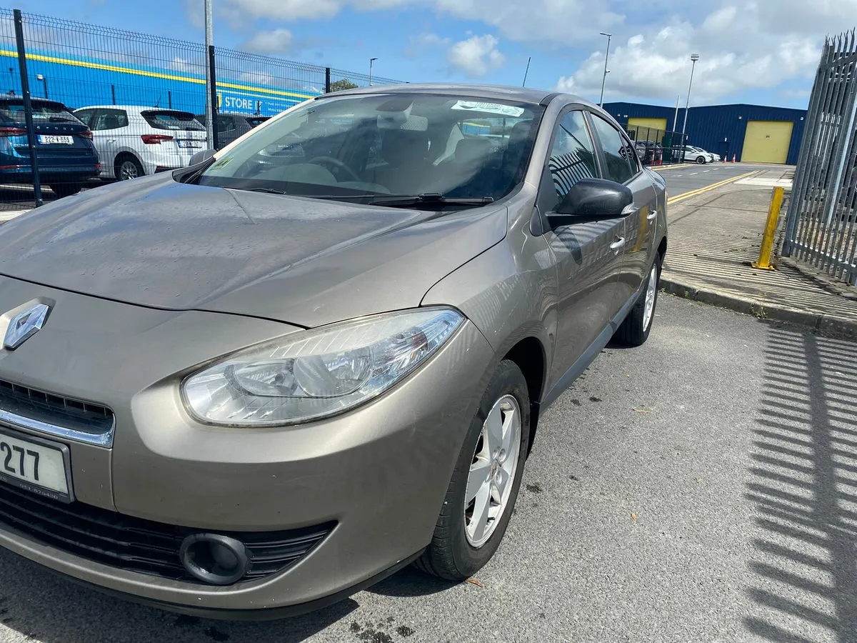 Renault Fluence 2011  Nct 06.26 - Image 3