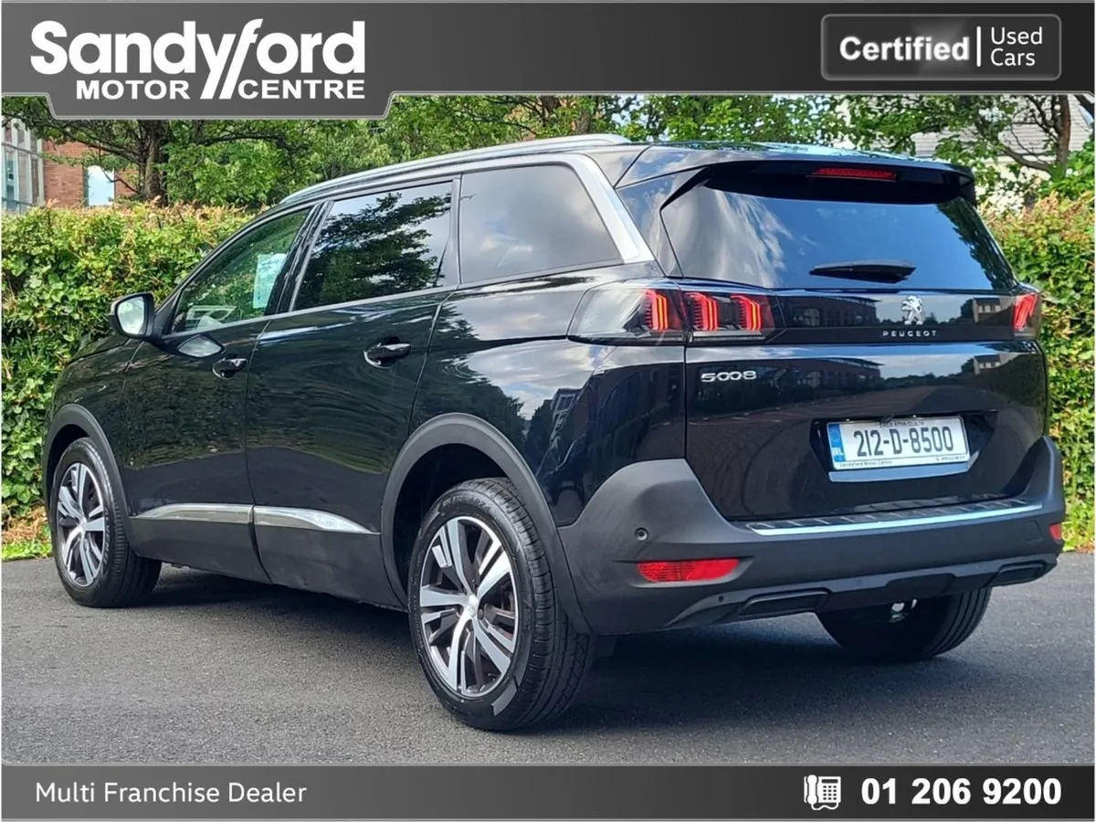 Peugeot 5008 1.2 Allure 1 Owner low Miles - Image 4