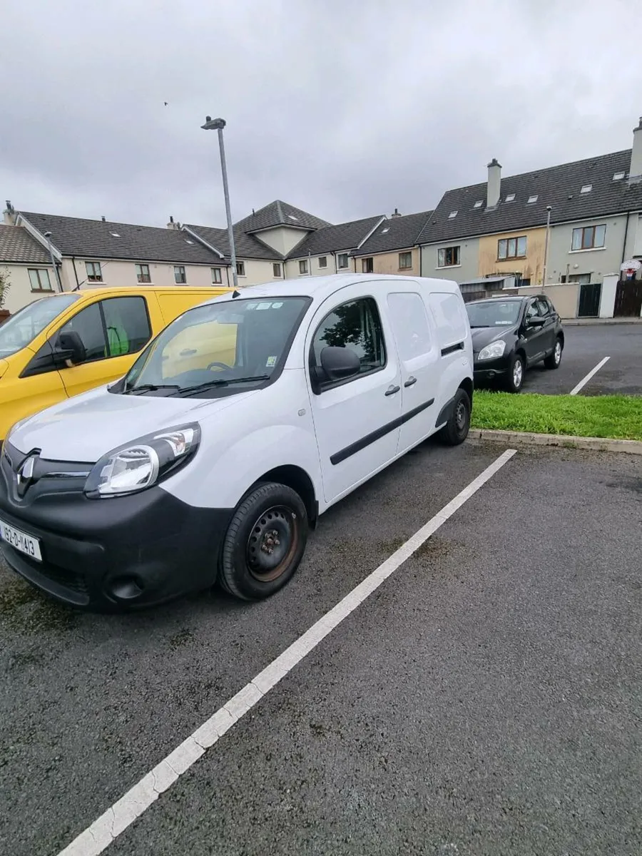 Van - Image 3