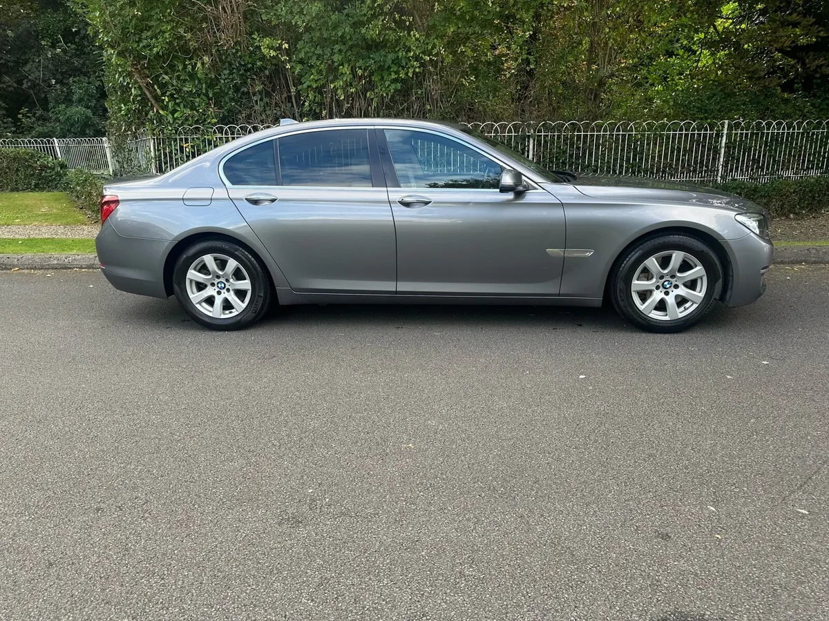 BMW 730d * Very low mileage* - Image 2