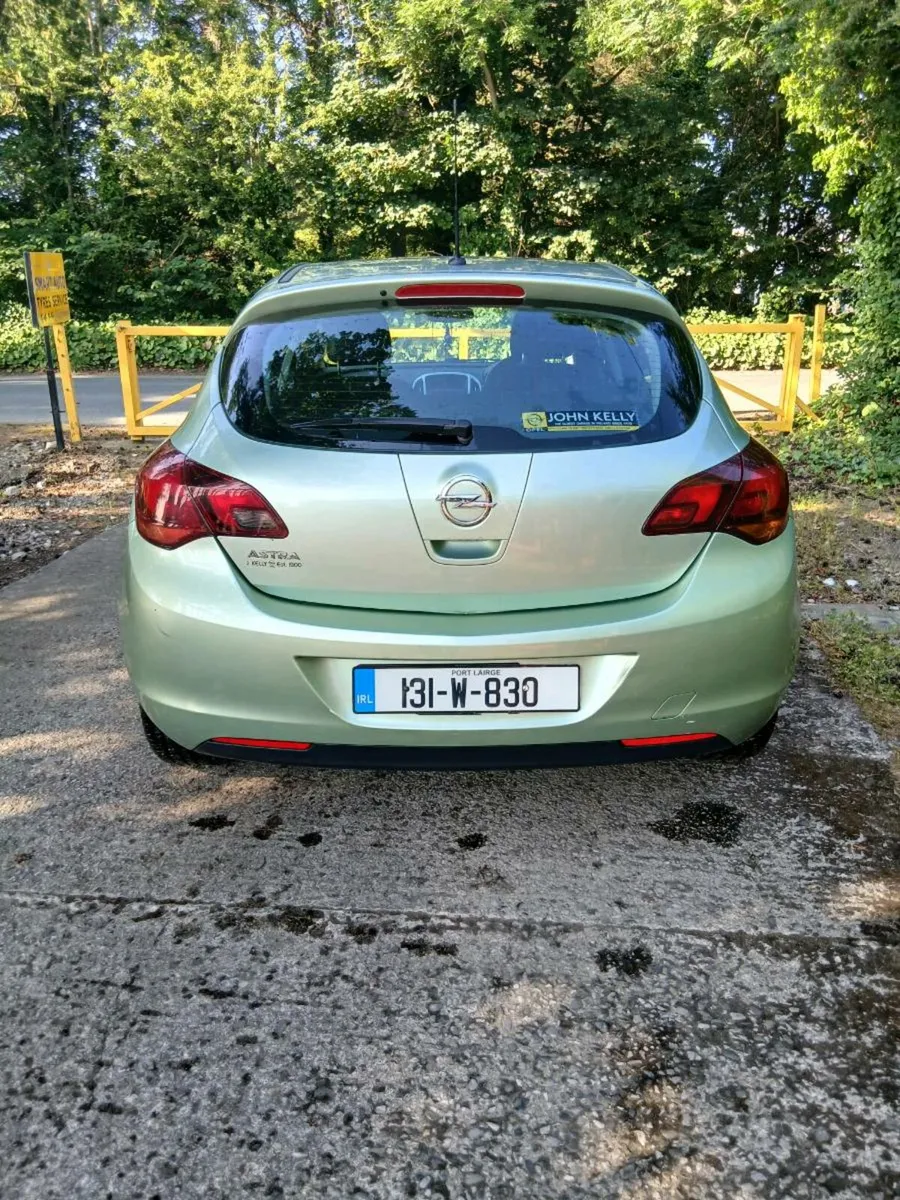 Opel astra 2013 1.3 diesel - Image 3