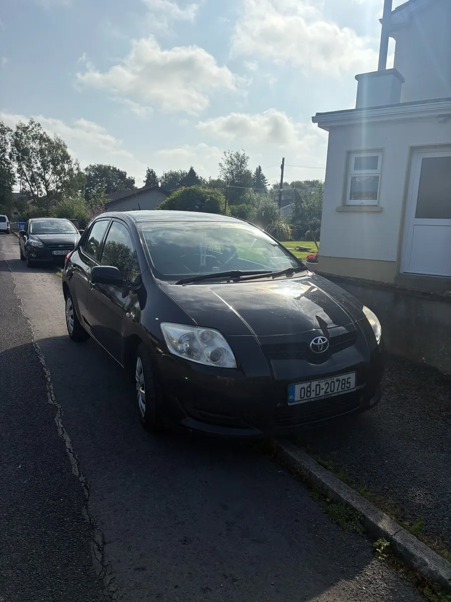 2008 Toyota Auris - Image 2