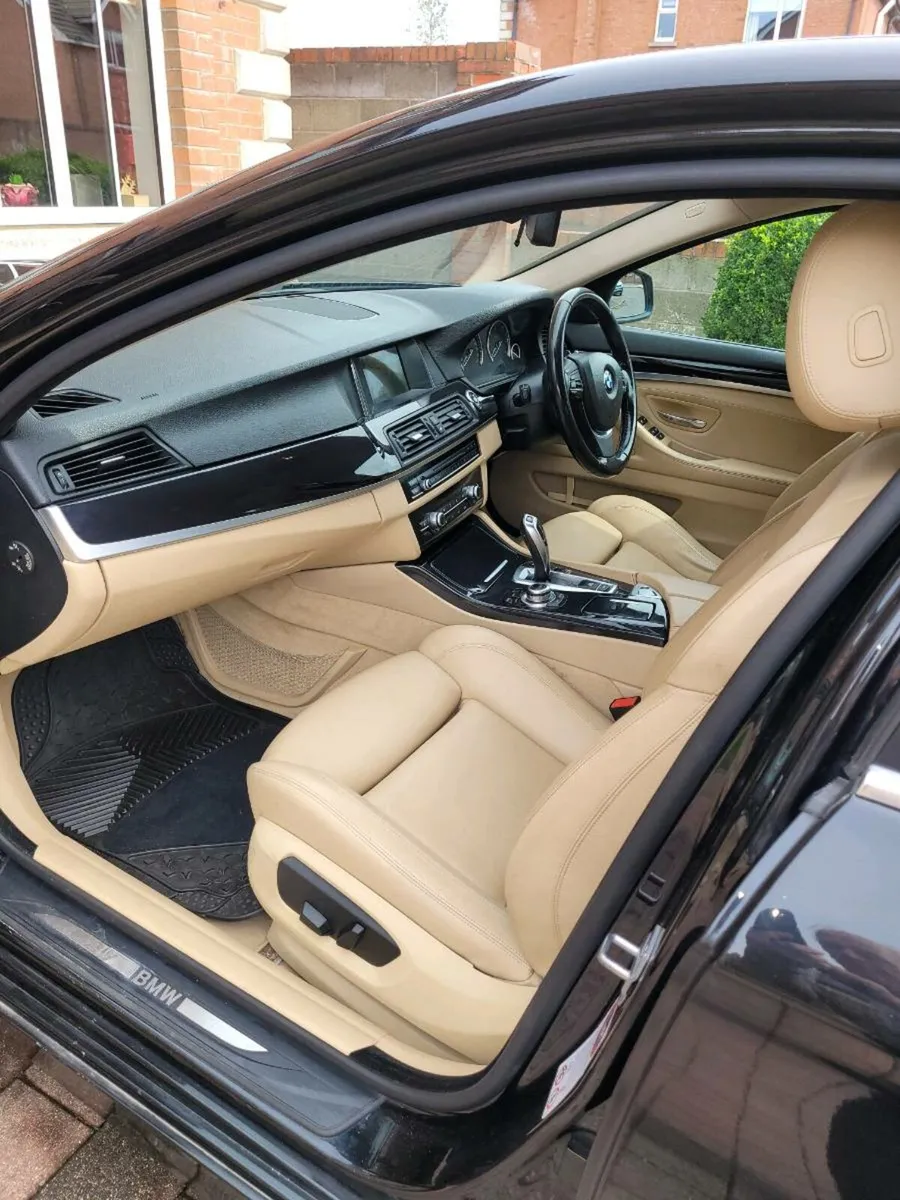 Car - Image 4