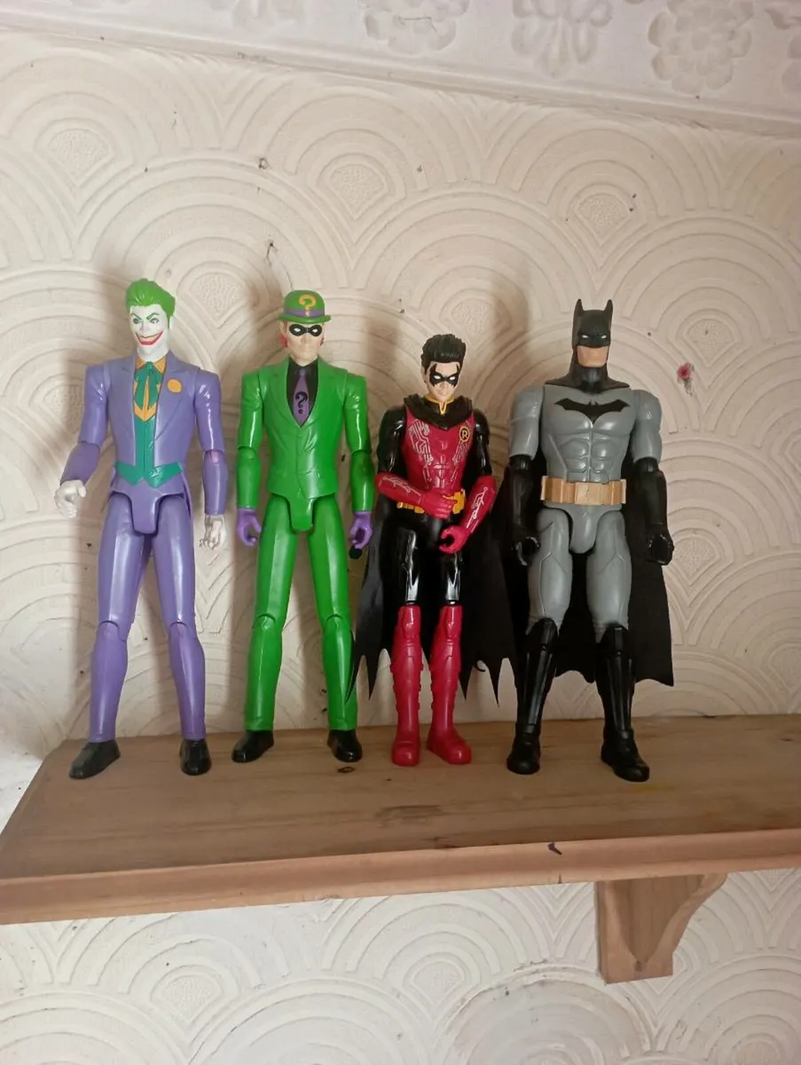 DC COMICS BATMAN AND ROBIN VS.JOCKER & RIDDLER - Image 1