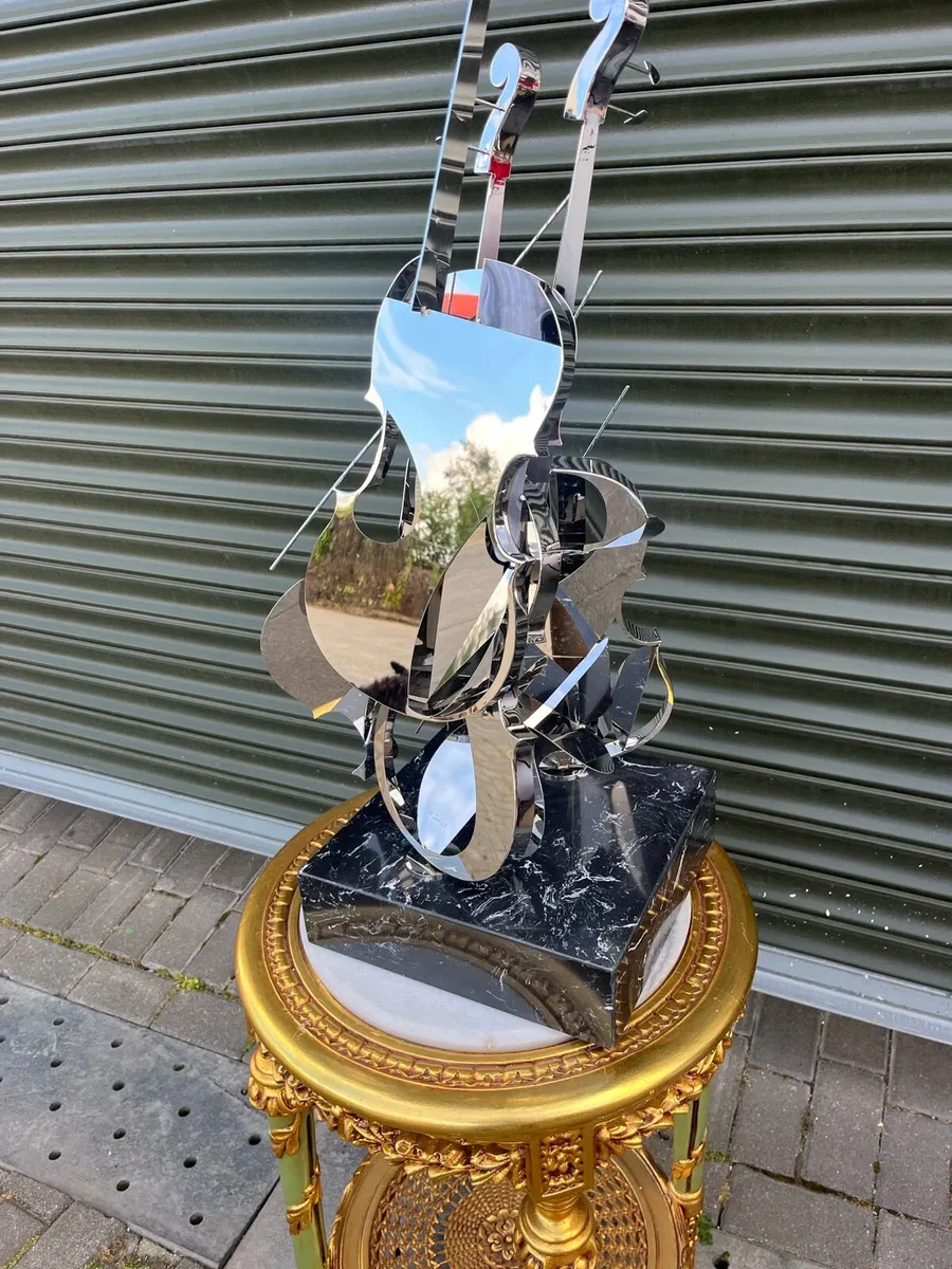 Terence Clifford Antiques - Image 1