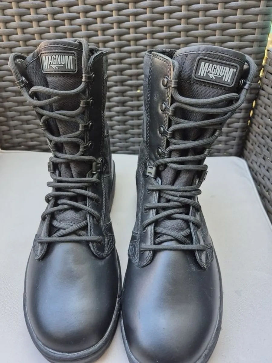 Magnum Military Boots - Image 1