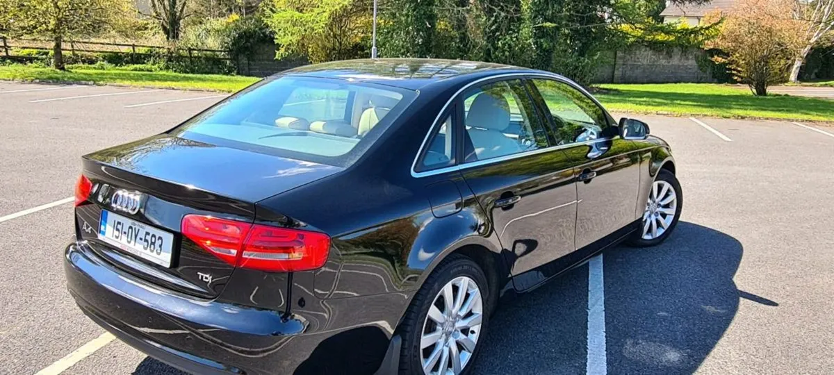 Audi A4 2015 - Image 2