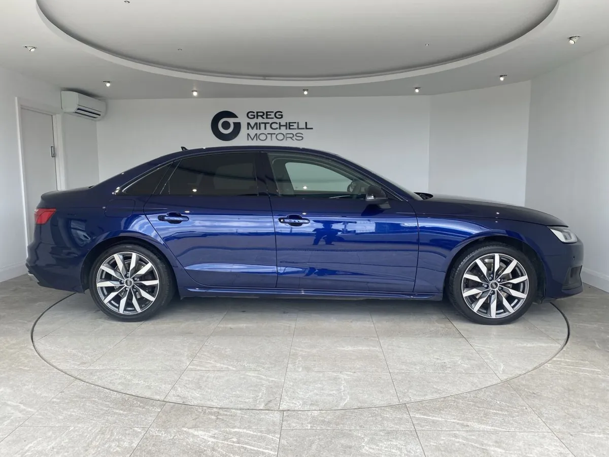 Audi A4 2023 - Image 4