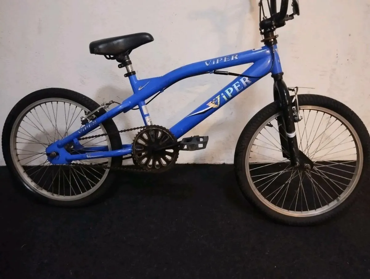 Boys 20inch BMX - Image 1