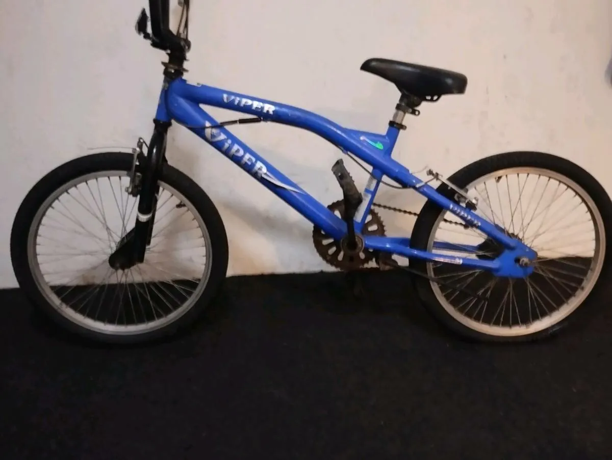 Boys 20inch BMX - Image 2