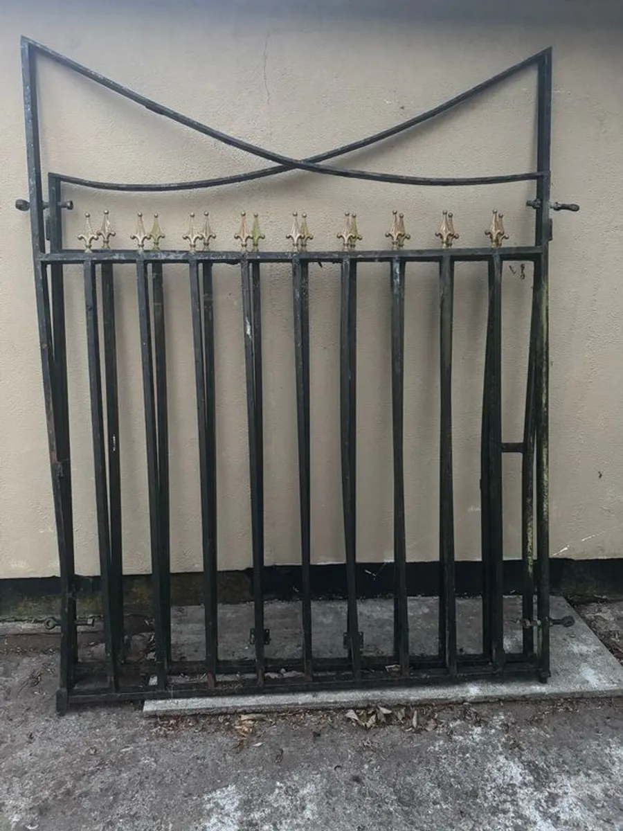 Gates for Entrance - Image 1