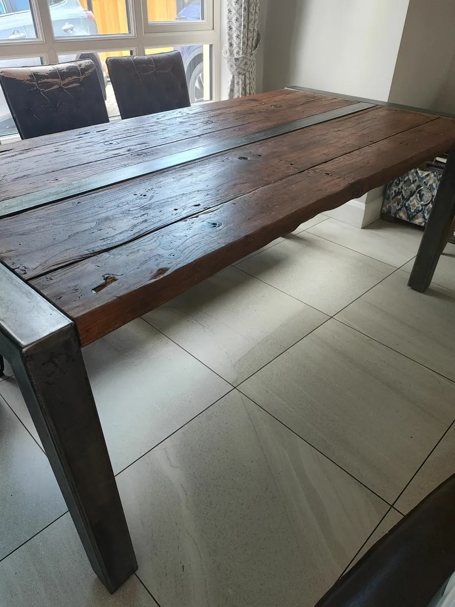 Kitchen table - Image 3