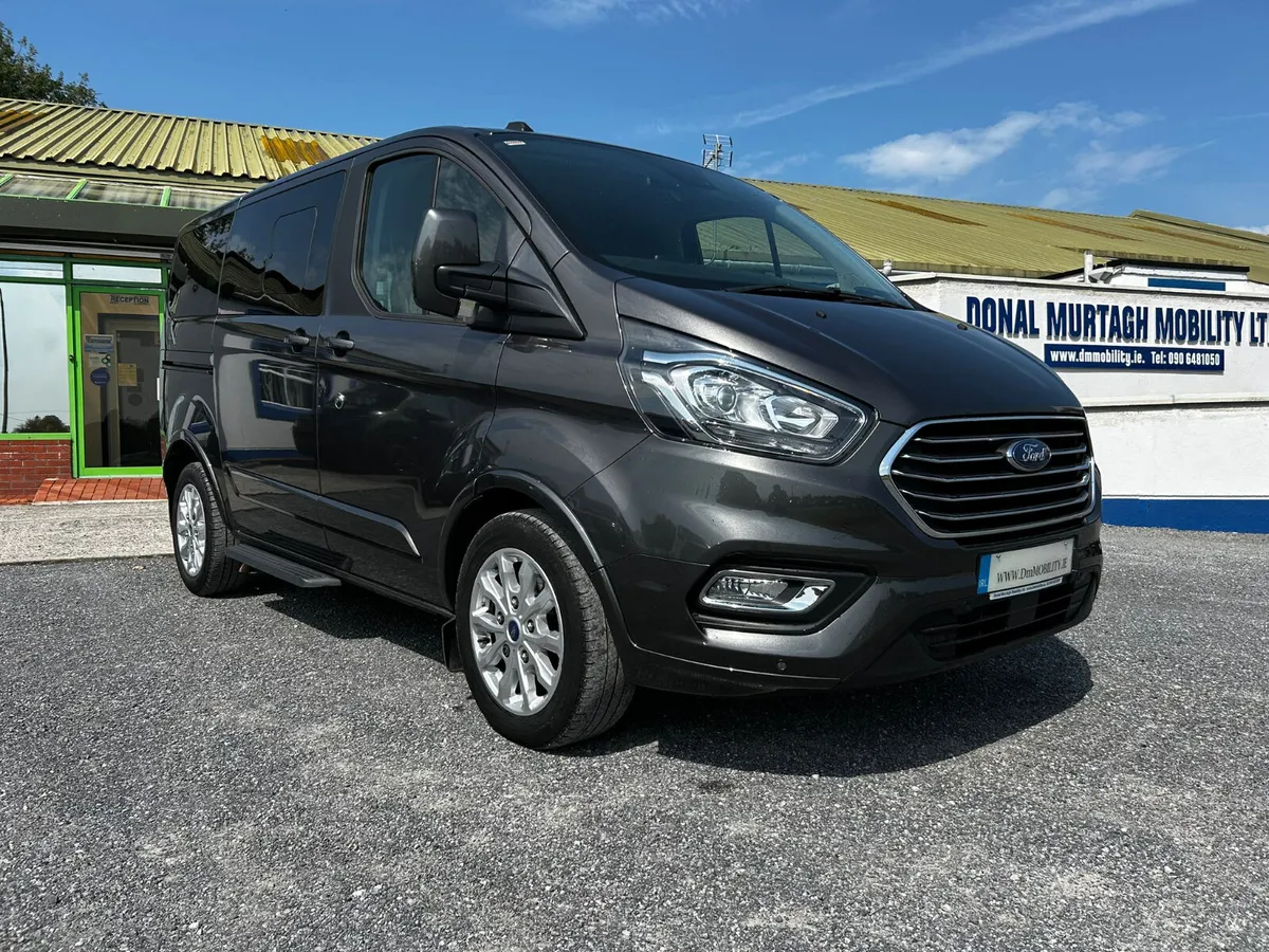 Wheelchair Car Ford Custom - Image 1