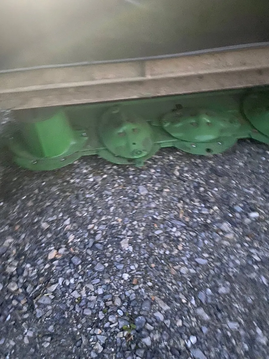 John Deere mower - Image 4