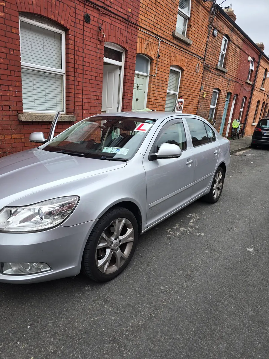 Skoda Octavia 2011 - Image 4