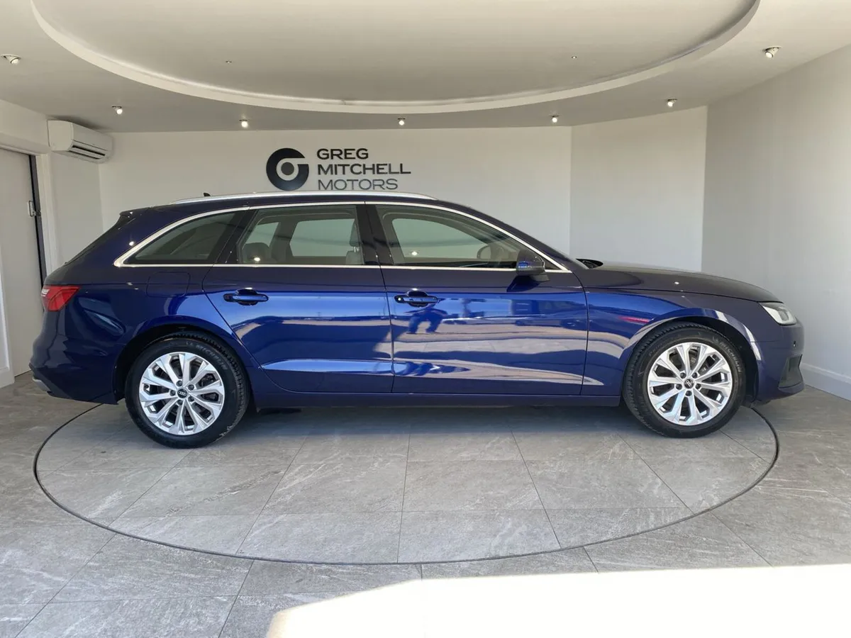 Audi A4 2021 - Image 4