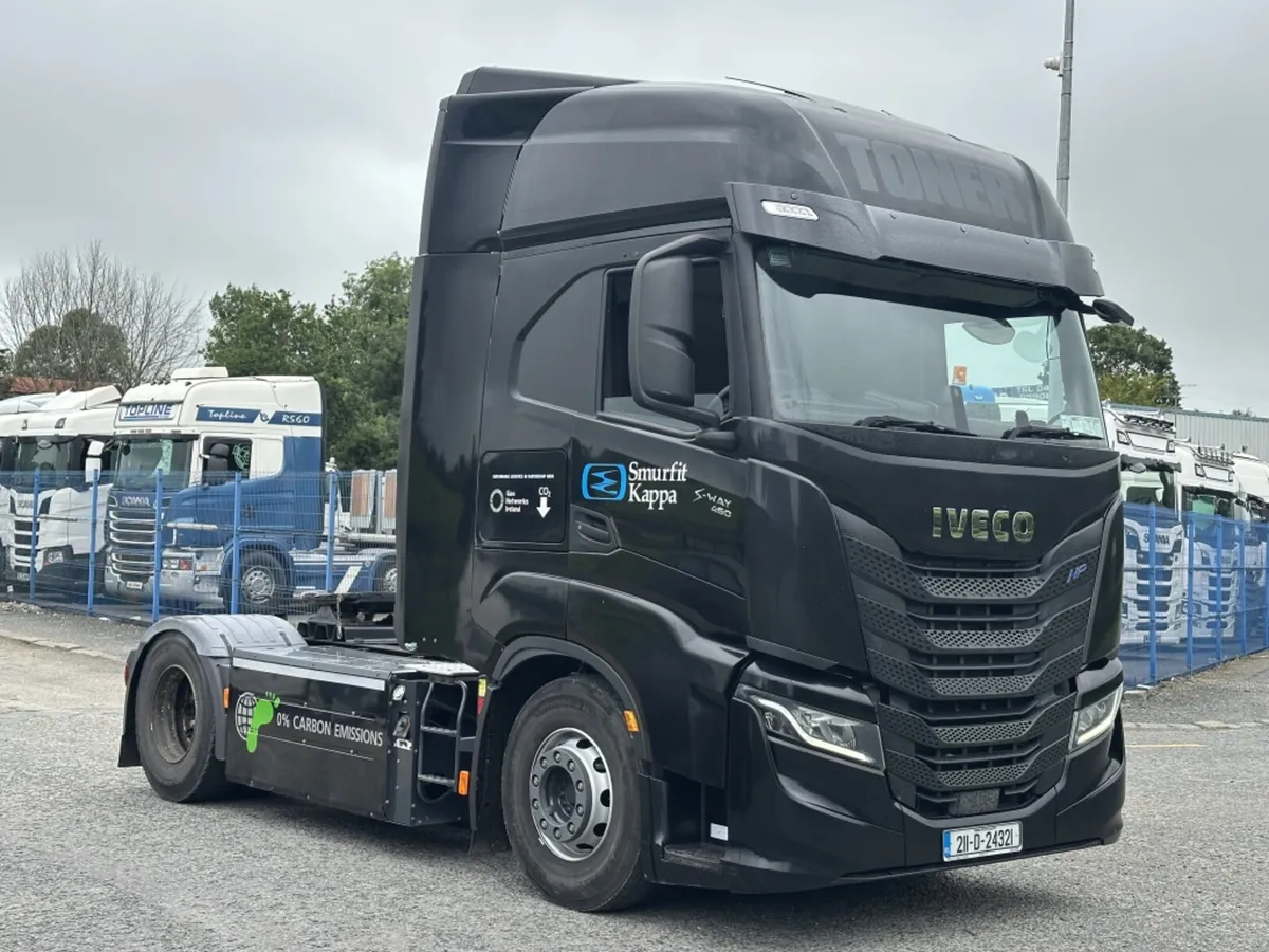 2021 IVECO S-WAY 460 NATURAL GAS POWERED - Image 1