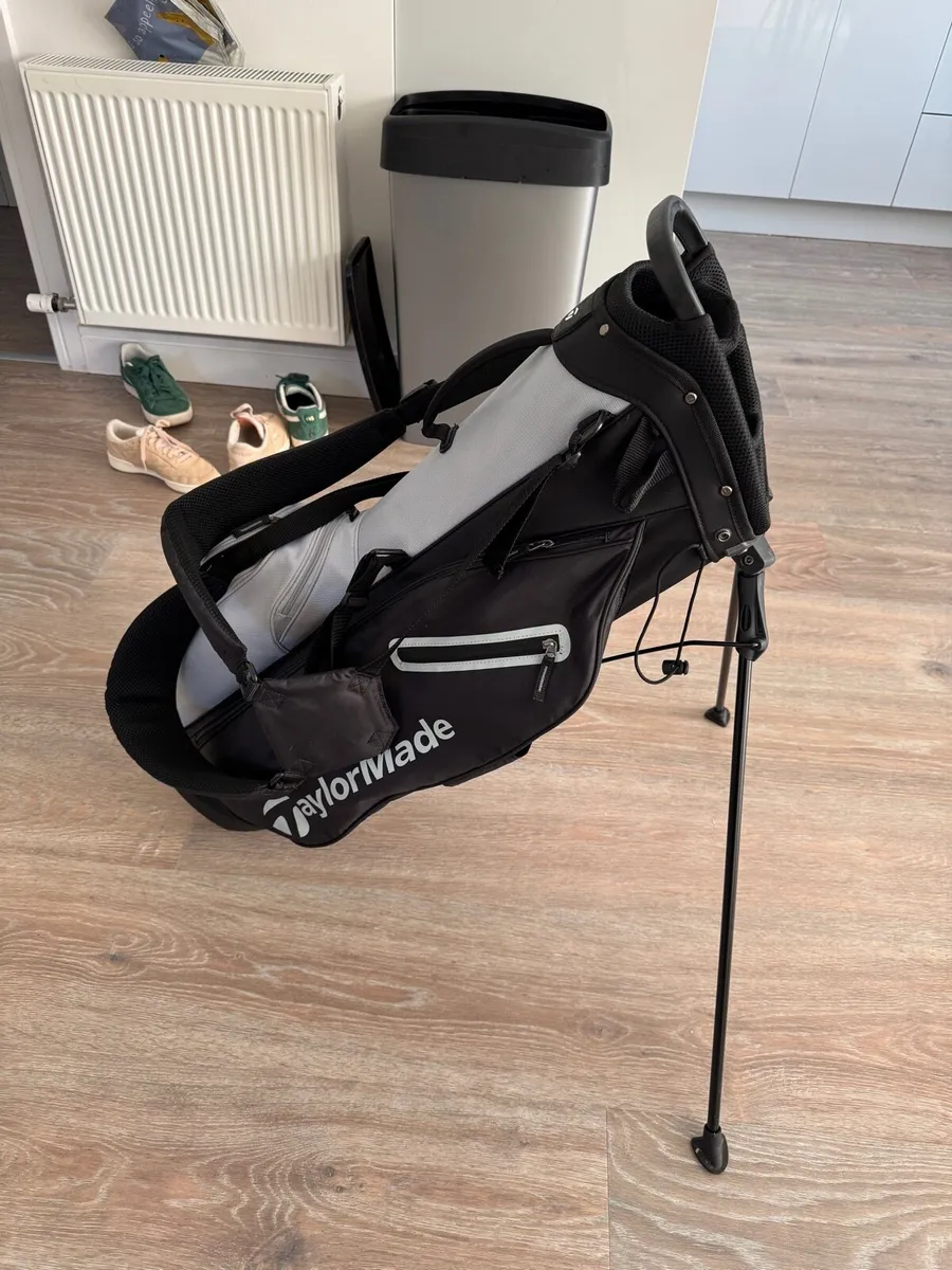 Taylormade Classic Stand Bag - Image 2