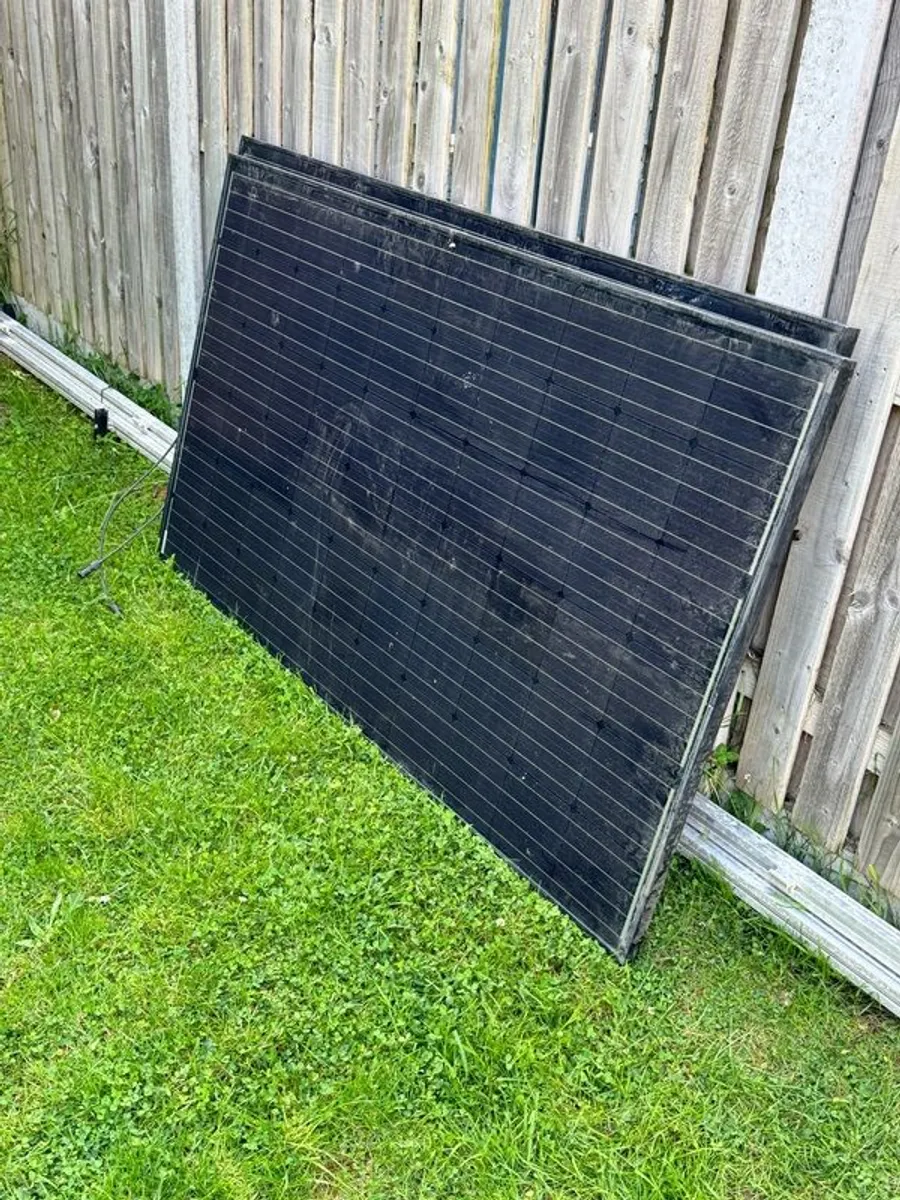 Full Solar Kit 1160W of Panels and Unused GoodWe GW1000 Inverter - Image 2
