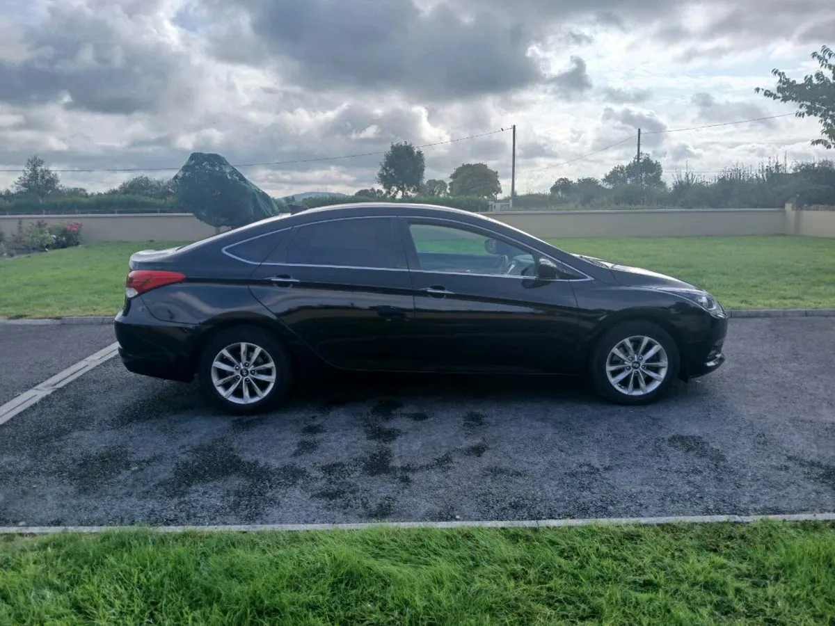 Hyundai i40 2018 with long NCT 2026 - Image 2