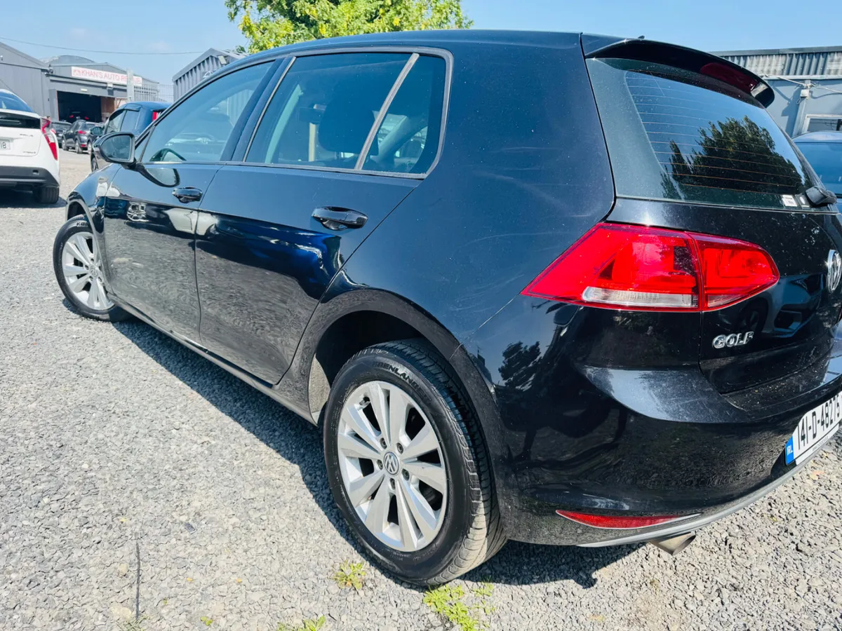 Volkswagen Golf Automatic - Image 4