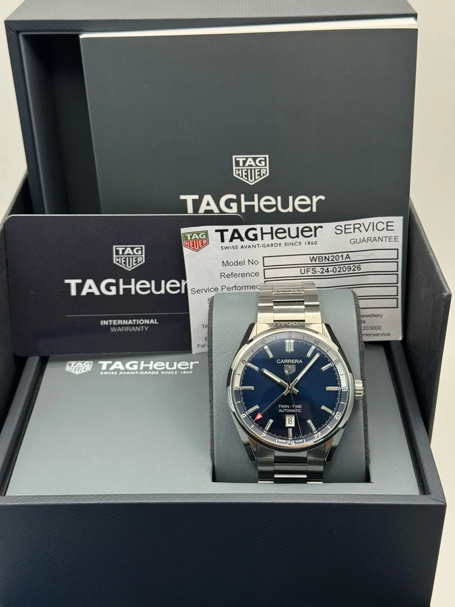 Tag Heuer Carrera GMT - Image 4