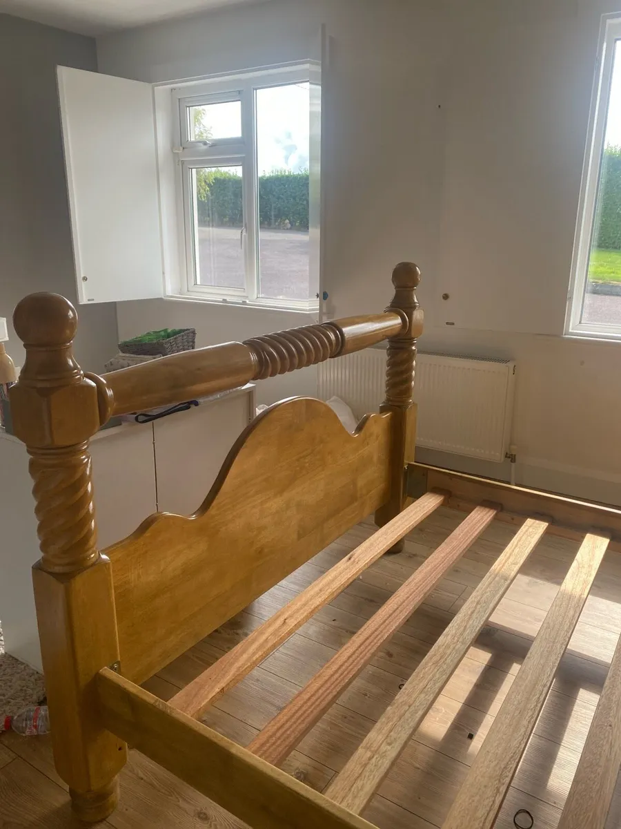 Solid wood double bed-sturdy and stylish - Image 3