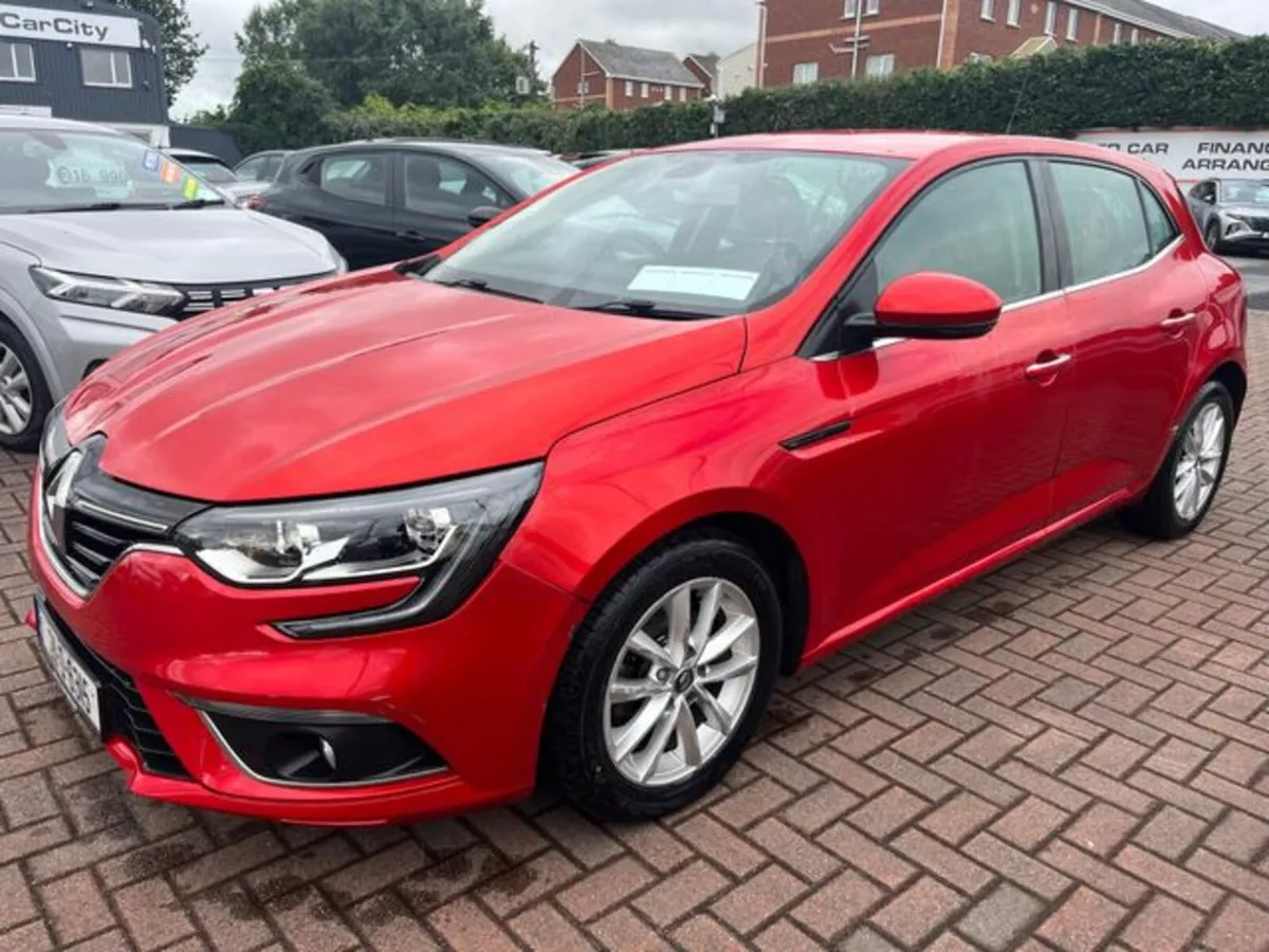 Renault Megane DIESEL 1.5* FANTASTIC VALUE* - Image 2