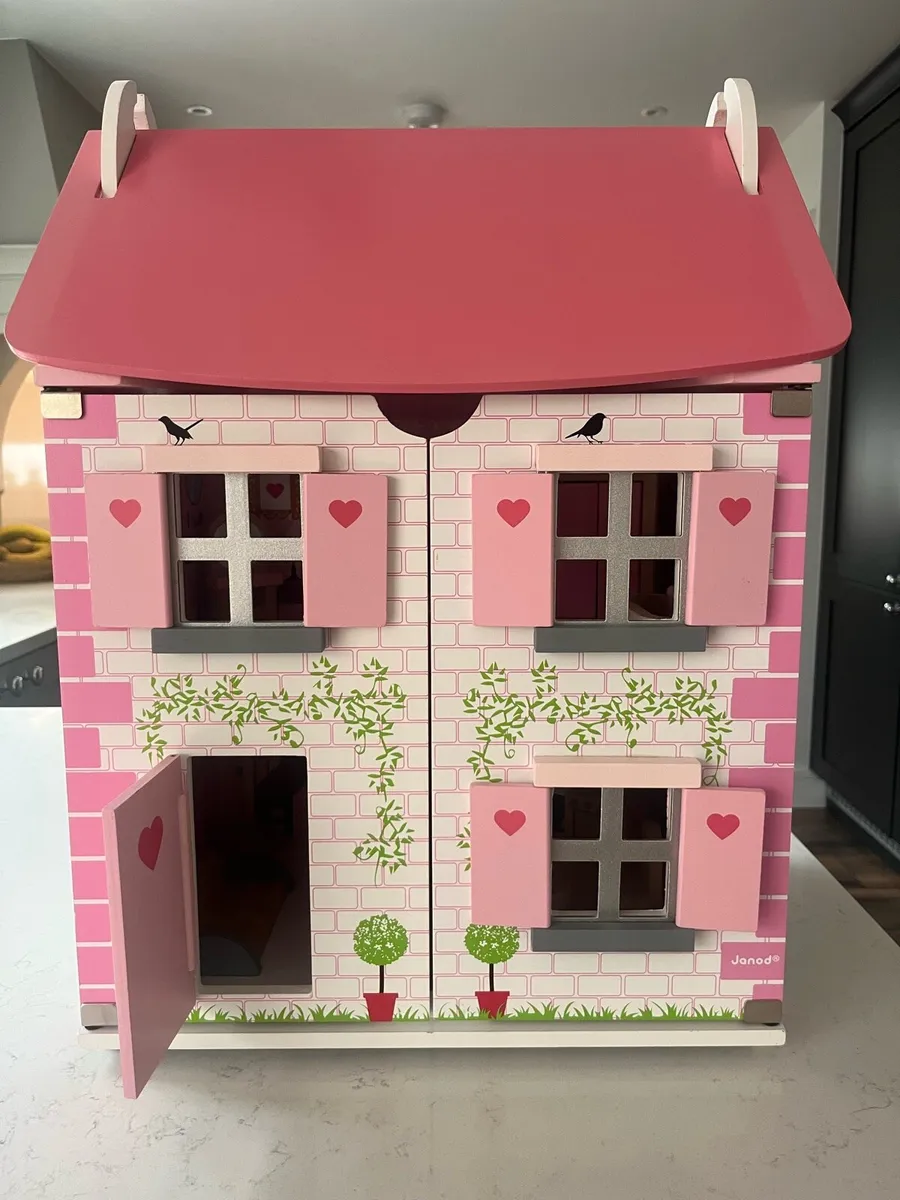 Wooden Dolls House - Image 2