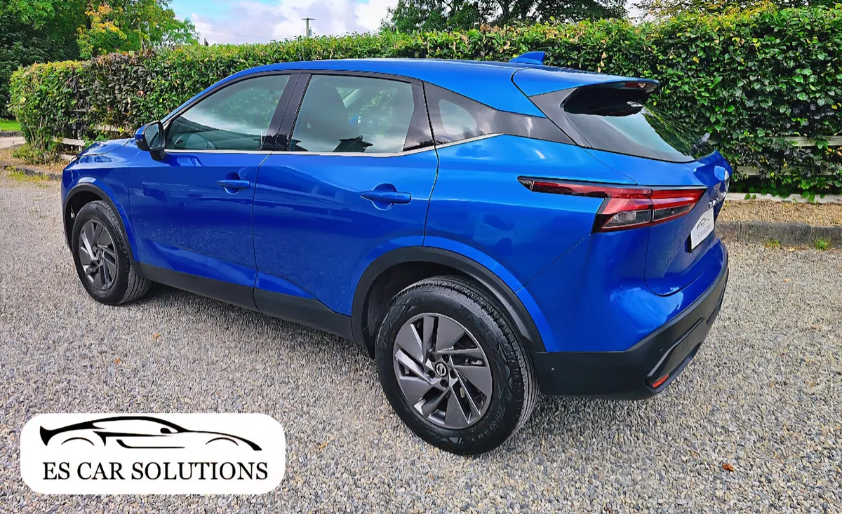 221 Nissan Qashqai HYBRID 1.3 NCT 08/27 TAX 01/26 - Image 3