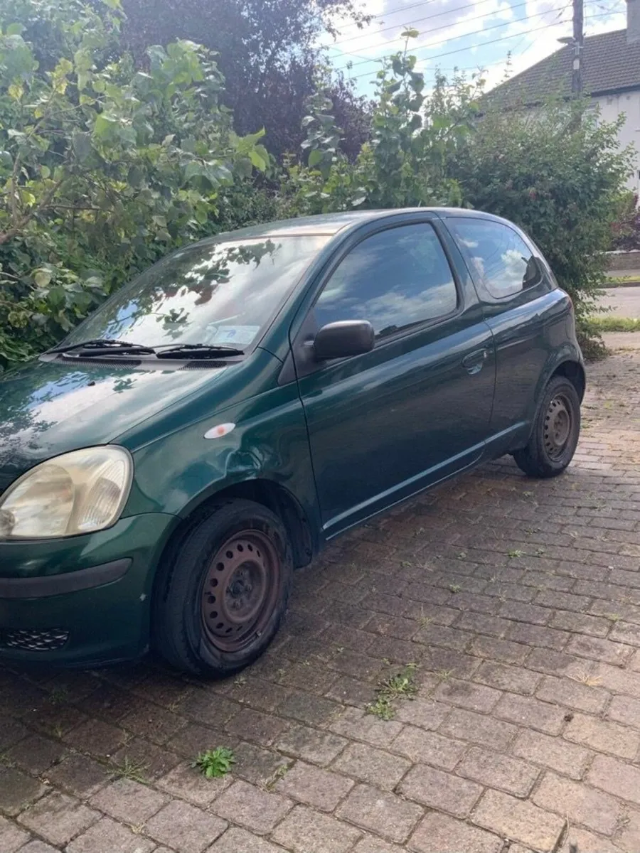 Toyota Yaris 2005 - Image 3