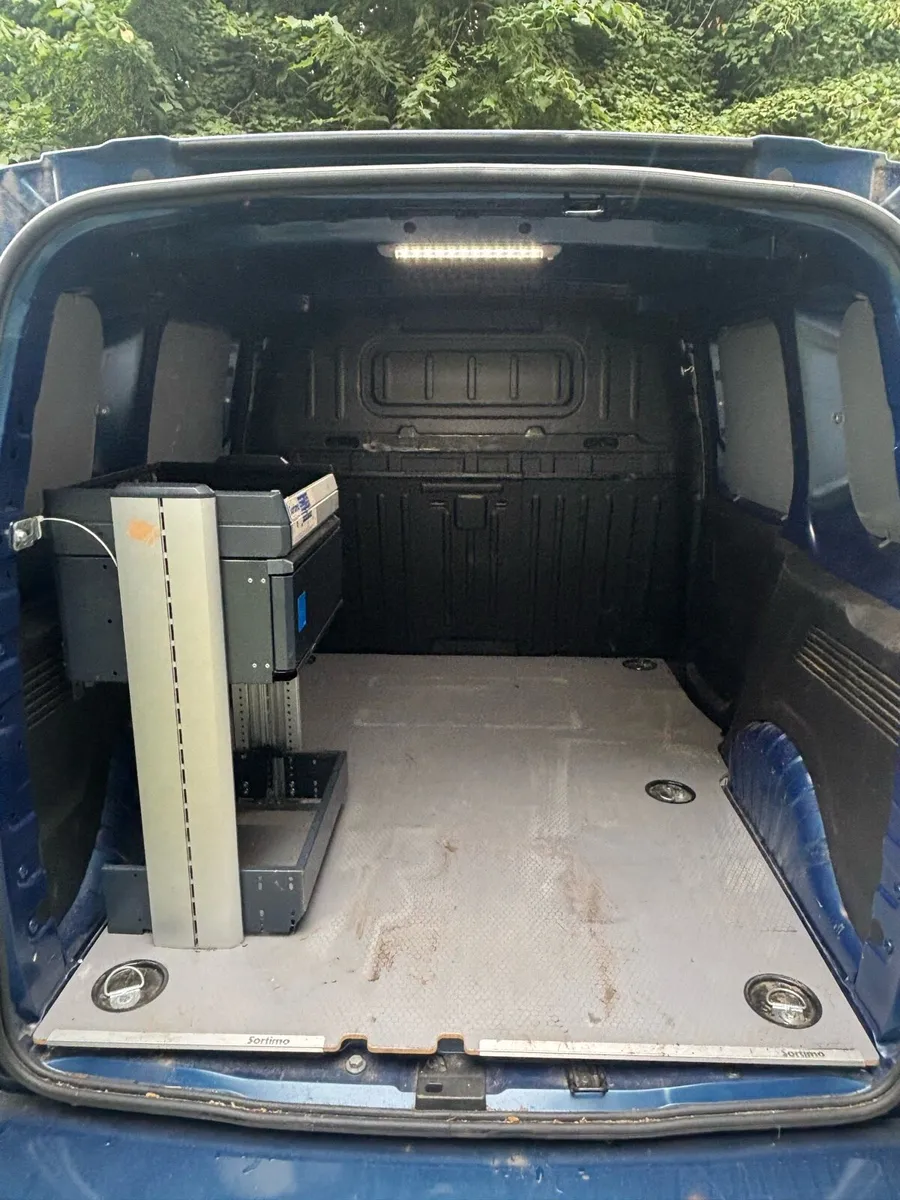 2020 Opel Combo Van - Image 2