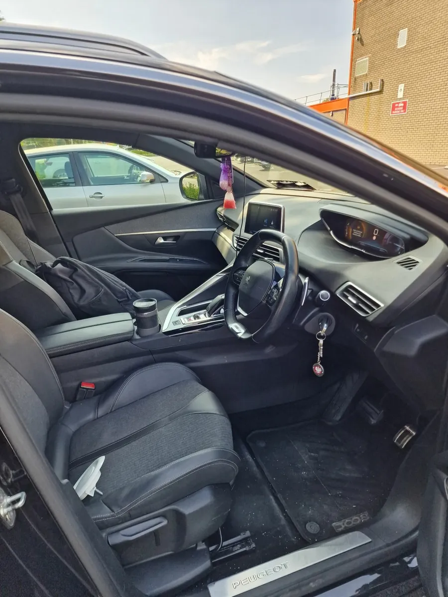 Peugeot 3008 2019 - Image 4