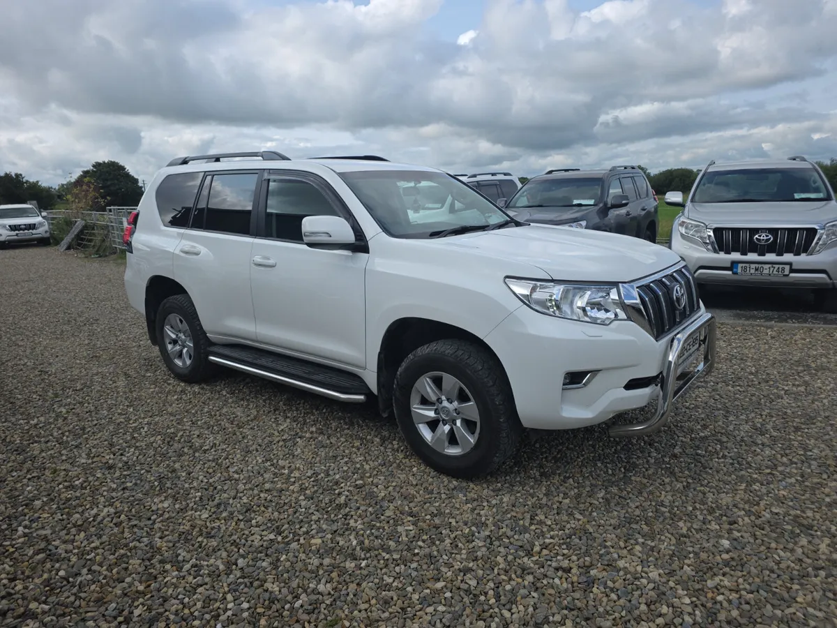 Toyota Land Cruiser GX LWB Auto  204Bhp - Image 2