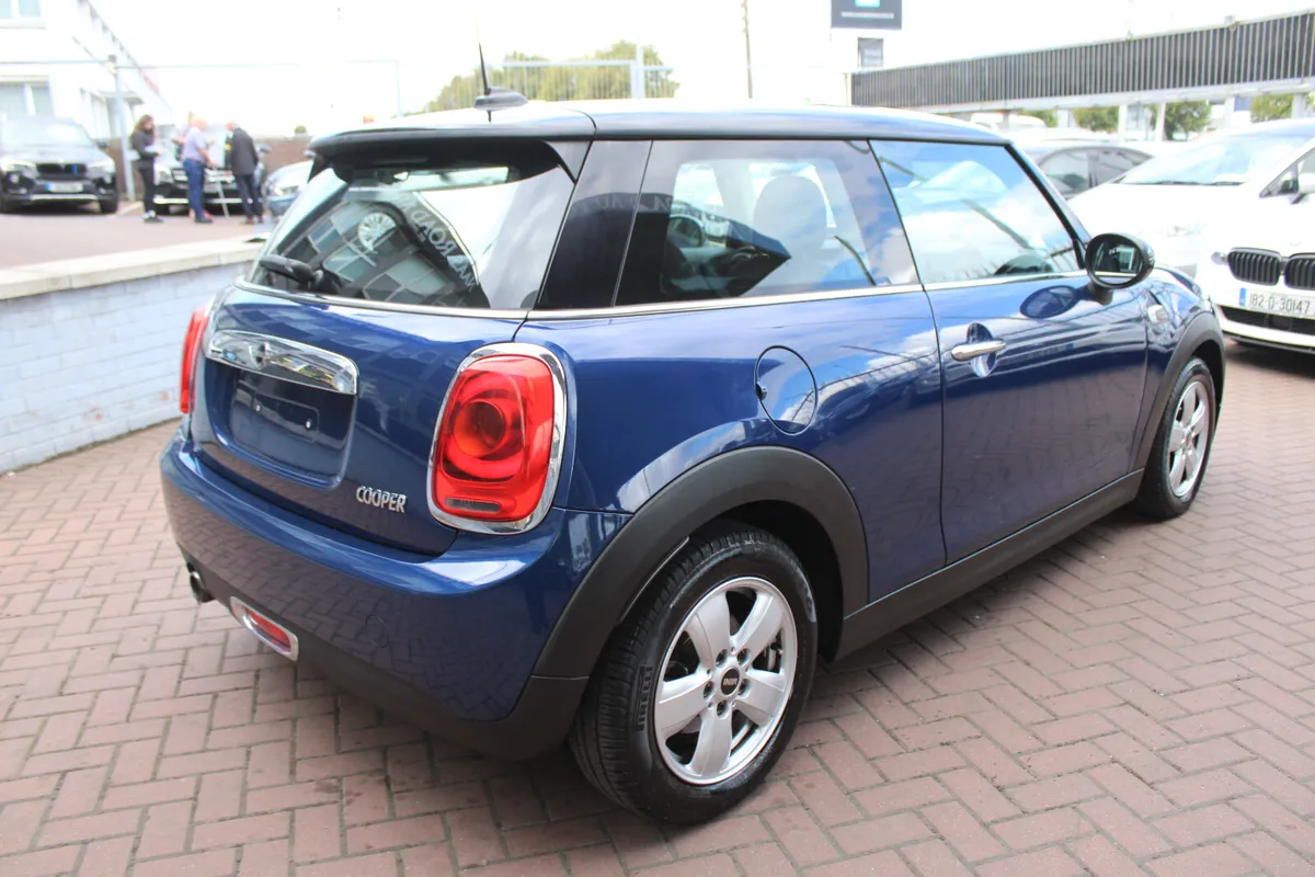MINI COOPER 1.5 MINI COOPER 3DR AUTOMATIC // MINT - Image 4
