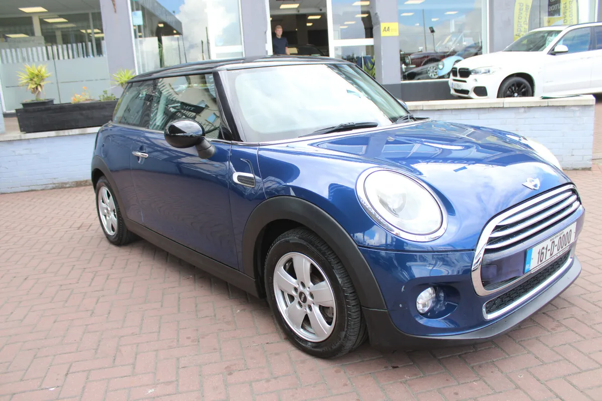 MINI COOPER 1.5 MINI COOPER 3DR AUTOMATIC // MINT - Image 2