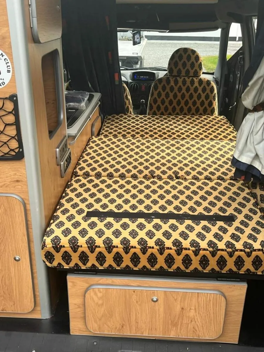 Fiat Doblo Camper Van - Image 3