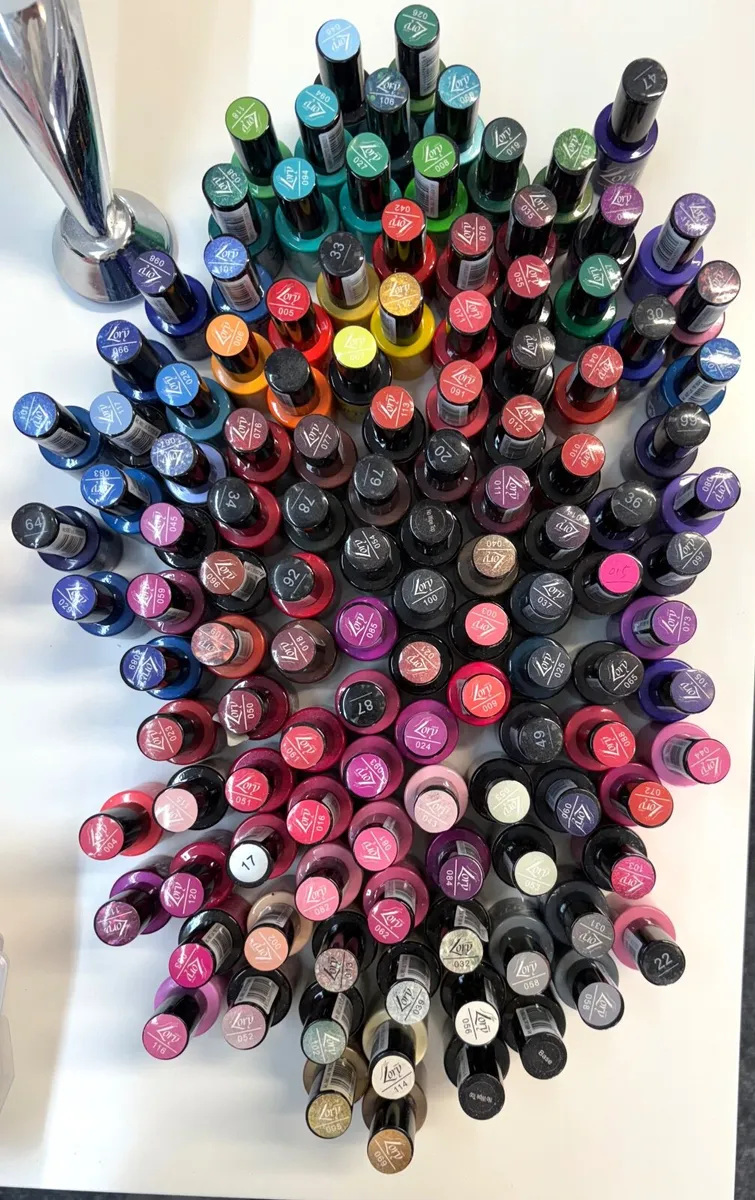 gel polishes - Image 1