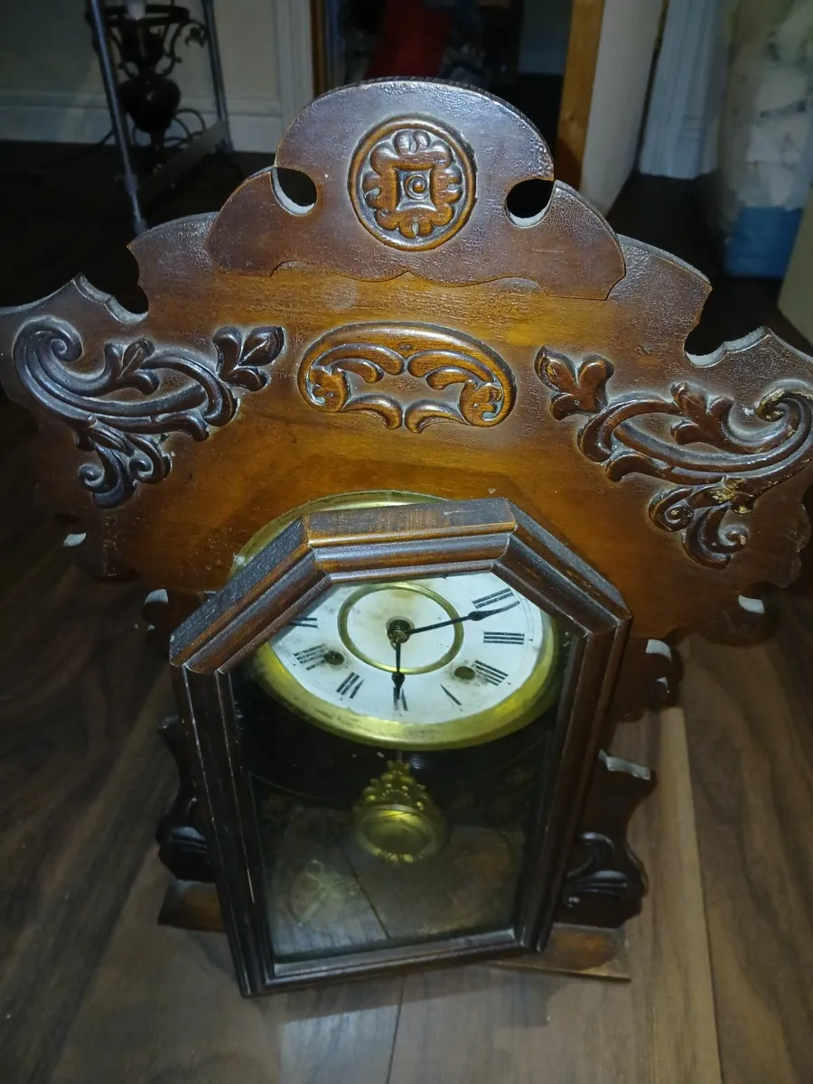 New Haven Gingerbread Clock - Image 4