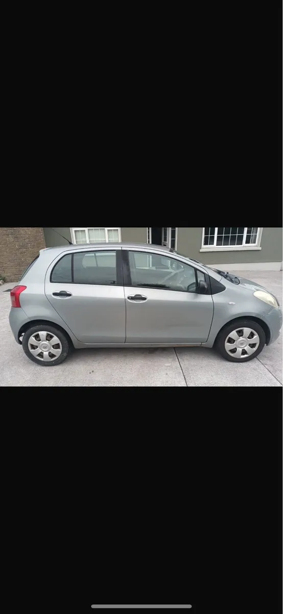 Toyota yairs - Image 1
