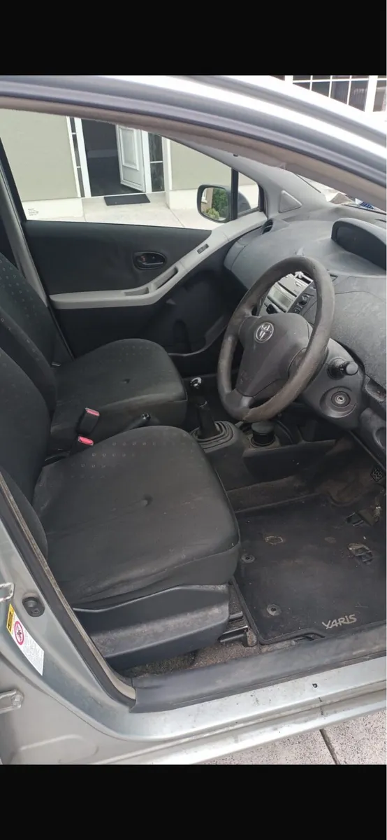 Toyota yairs - Image 4