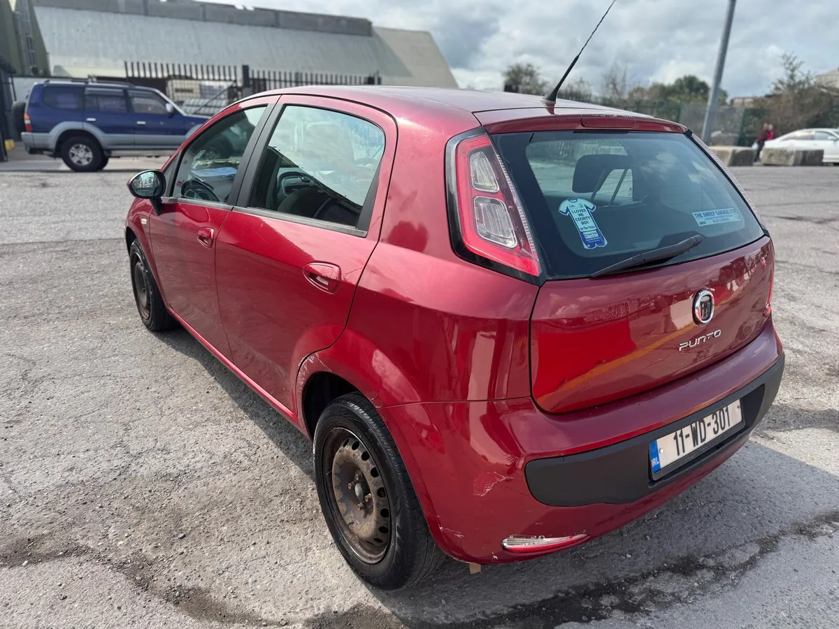 Fiat Punto 2011 1.4 Automatic Fresh Nct 07/26 - Image 3
