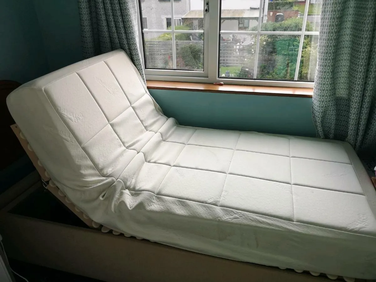 Adjustmatic single bed - Image 4