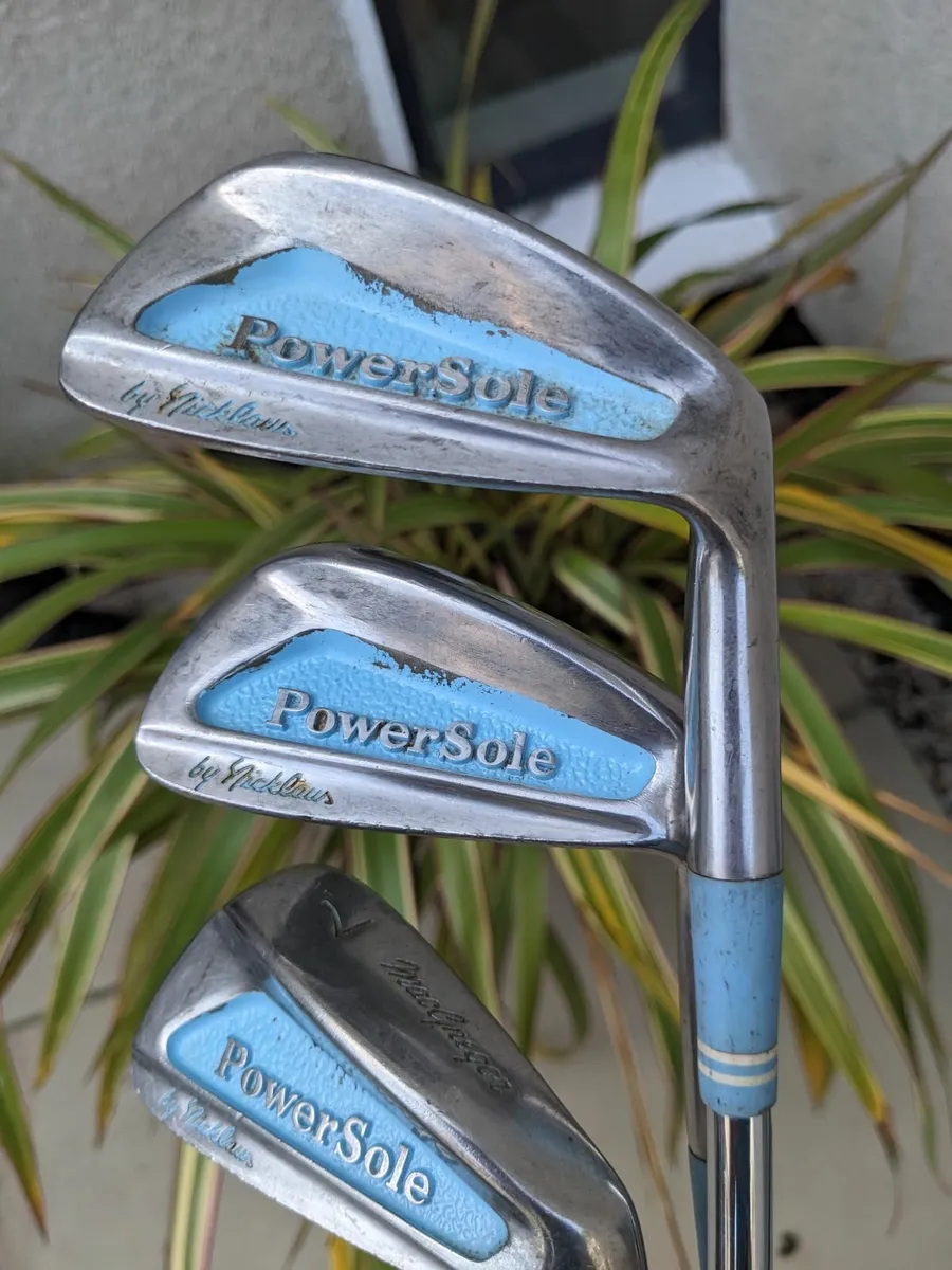 Ladies/Teenagers Set of Golf Clubs - Image 2
