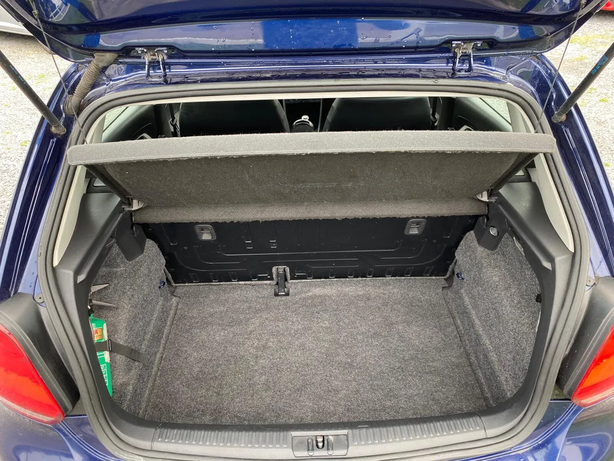 Volkswagen Polo 2010 - Image 4