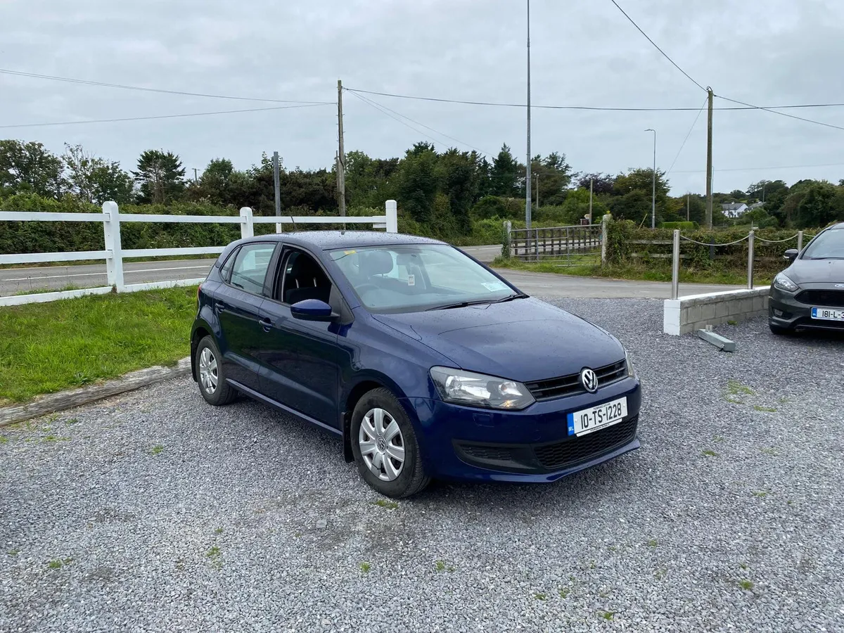 Volkswagen Polo 2010 - Image 1